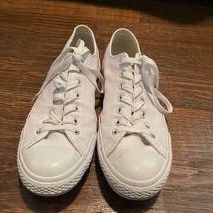Mens converse. Size 10.5.